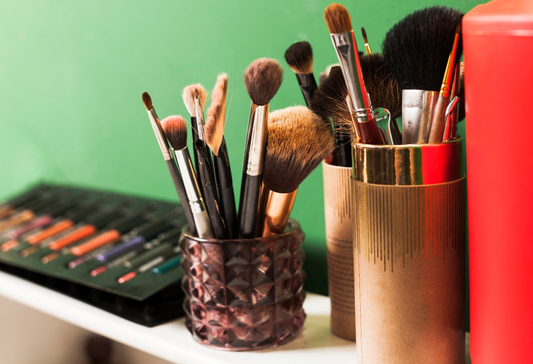 How to Store Makeup Brushes? Tips for Keeping Them Clean and Organized